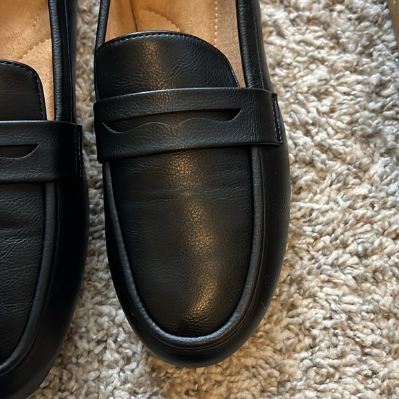 Women Penny Loafers Casual Comfortable Slip On Flat Shoes - Picture 13 of 14